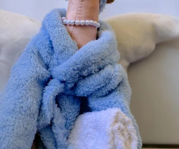 Avila Проживание в семье Нехоже