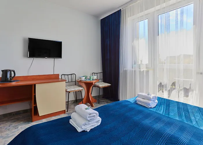 Avila Проживание в семье Нехоже