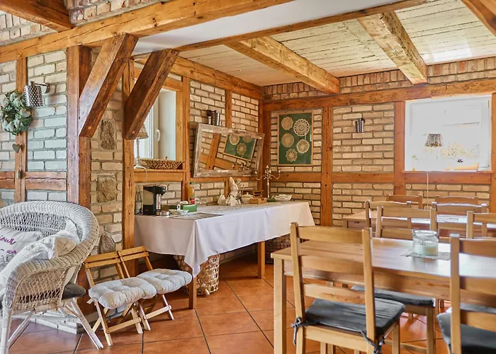 Avila Проживание в семье